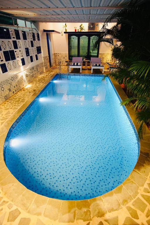 1800 m&sup2; Villa