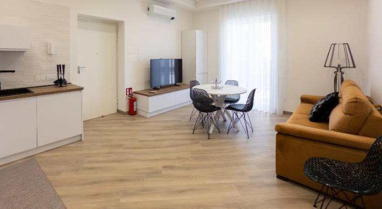 Apartment with 1 room for 4 persons — photo 2