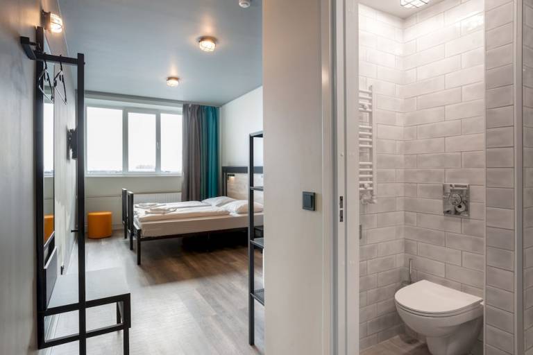 Hostel Holmene