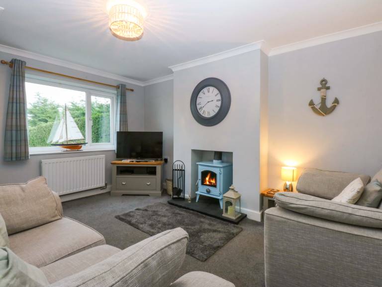 Cottage with garden | Beach view — photo 2