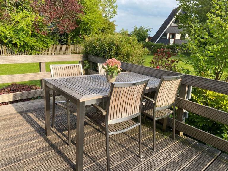 Vacation home with patio — photo 4