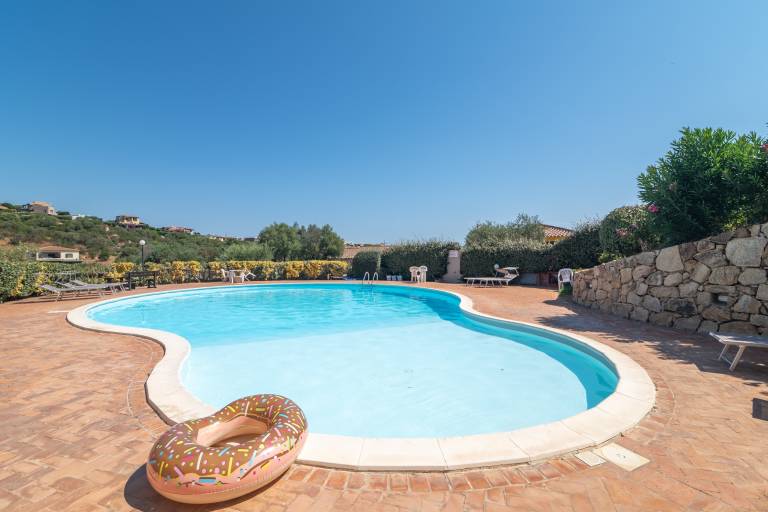 Apartment 'Tavolara Porto San Paolo B3' with Sea View, Shared Pool and Air Conditioning in Loiri Porto San Paolo