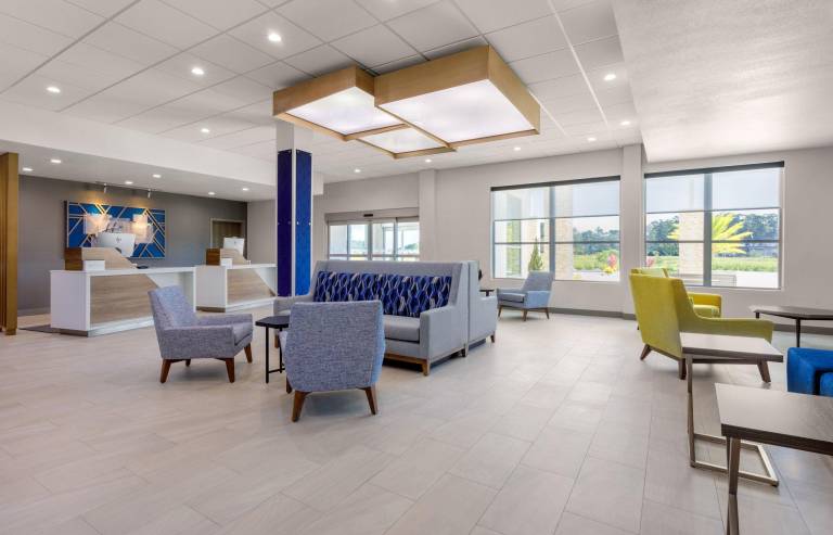 Holiday Inn Express And Suites Macclenny By IHG — photo 2