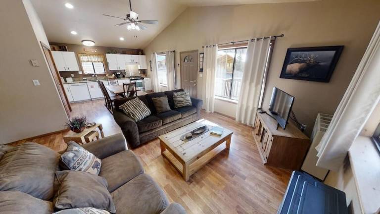 Cabin Red River