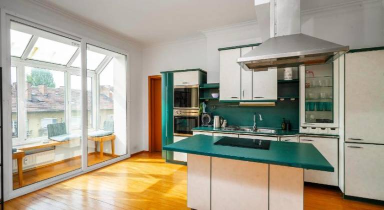 Charming 2BD Apartment in the Heart of the City by Flat Mаnager — photo 3