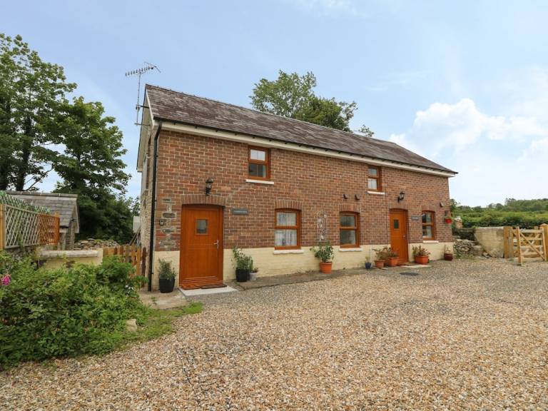 Cottage Lampeter