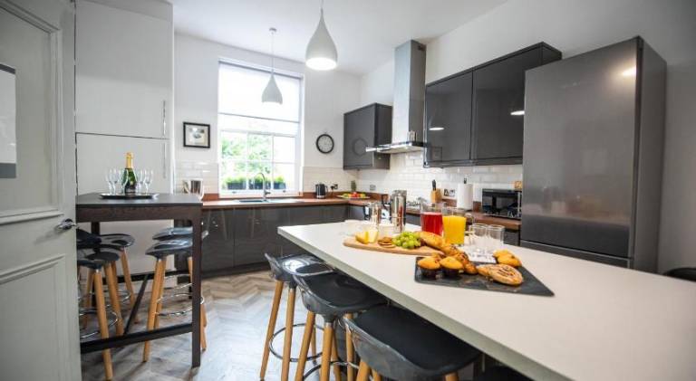 Vacation home | Next to Liverpool Cathedral — photo 5