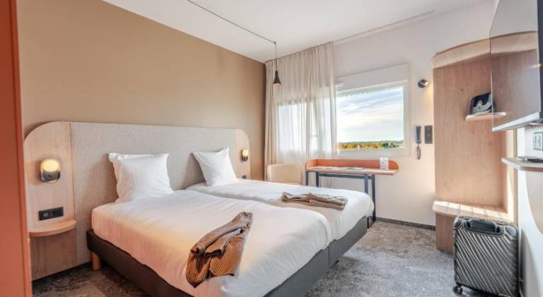 Hotel AKENA Chalons-en-Champagne — photo 2