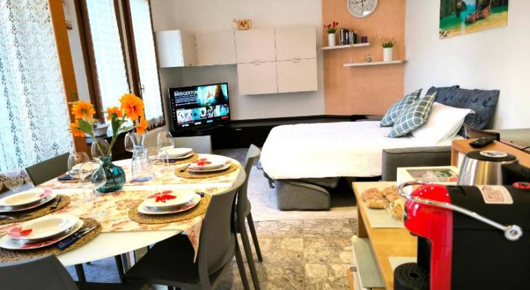Holiday apartment with 2 rooms for 6 persons — photo 2
