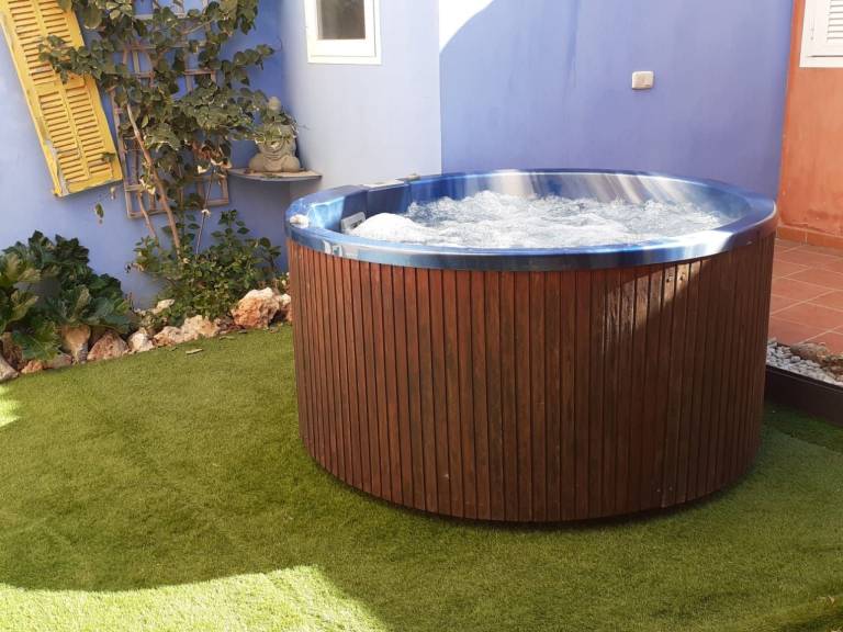 House with BBQ & garden — photo 5