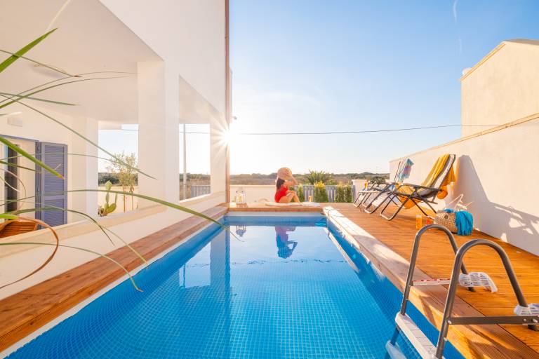 Villa with garden, private pool & barbecue | Pool view — photo 3