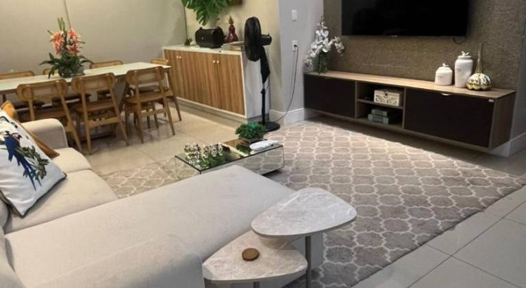 Apartment with pool — photo 3