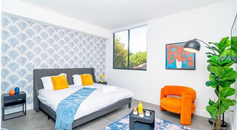 Lovely holiday apartment | Near Little Havana | Dogs allowed in Miami, FL