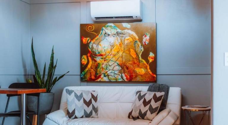 Swank House- Downtown Suite-Pet Friendly — photo 4