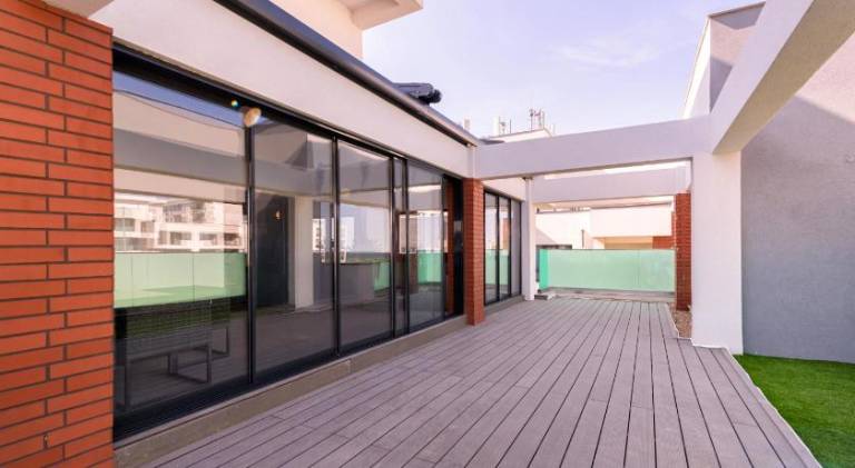Aquarium Residence Penthouse 6 in Constanta