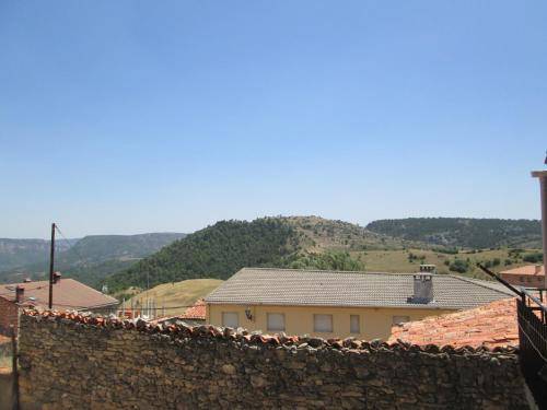 Casa  Poveda de la Sierra