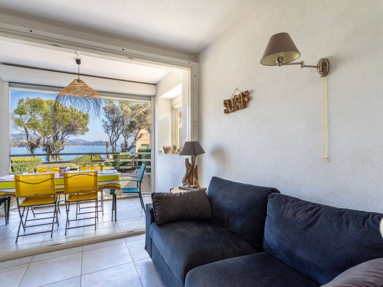 Fully equipped beautiful rental apartment with barbecue & yard | Sea view | Beach nearby | Good for workation | Pets are welcome — photo 2