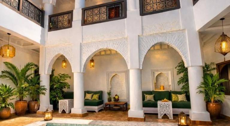 Spacious house with hot tub & pool | Next to Saadian Tombs | Pets allowed in Marrakech