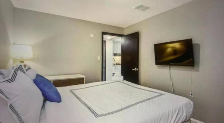 Apartment | Next to Liberty Place | Pets allowed — photo 5