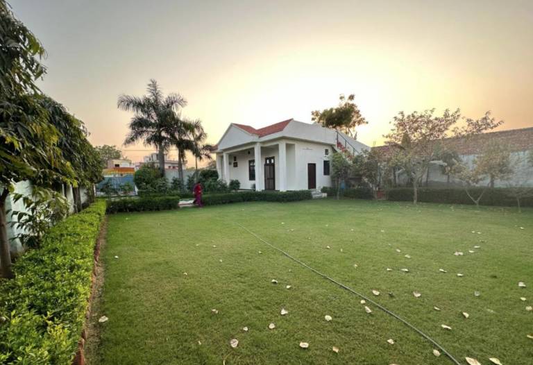 Villa  Agra