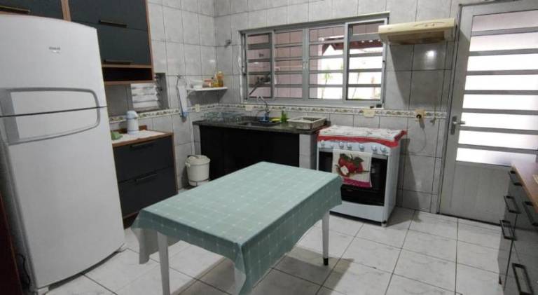 House with pool — photo 5