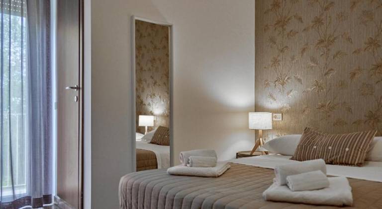 Hotel Spring — photo 2