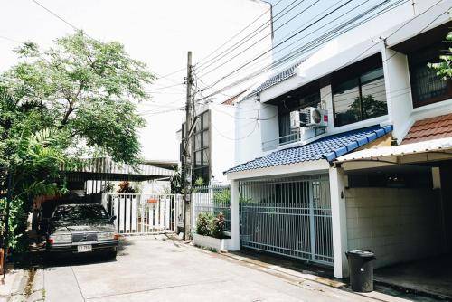 Villa Khlong Tan Nuea