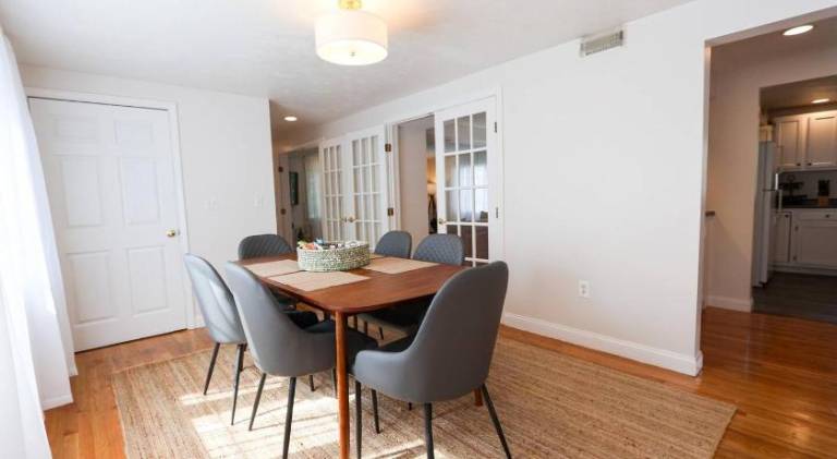 Single family, 3 bed, 3 bath, Harvard, MIT, hospitals — photo 2