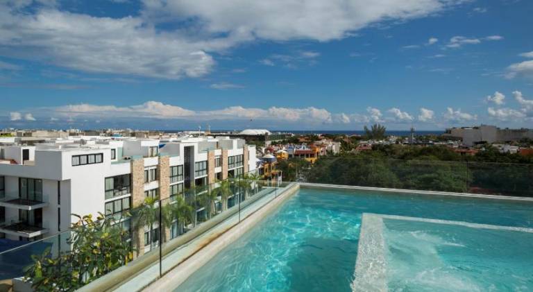 Wonderful serviced apartment with patio & pool | Pet-friendly in Playa del Carmen