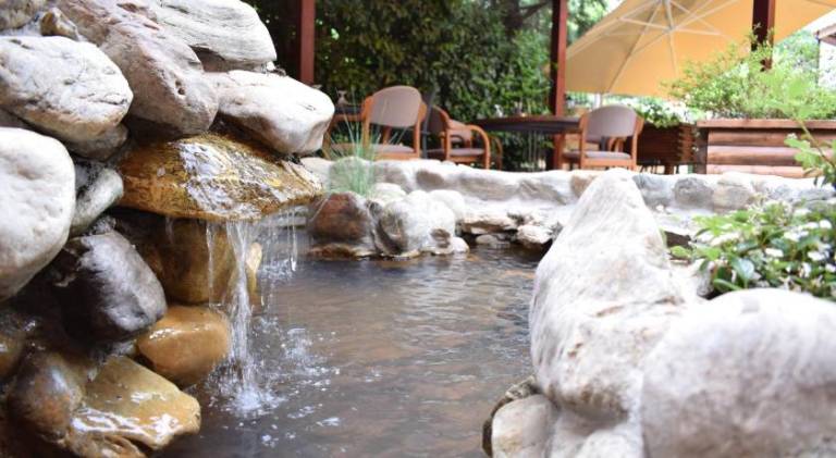 Hotel Aristocrat & Fish Restaurant — photo 4