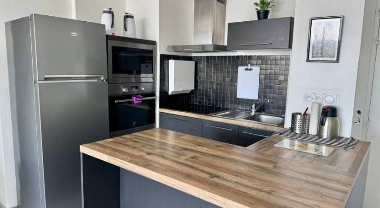 Fully equipped beautiful rental apartment | Dogs allowed — photo 2