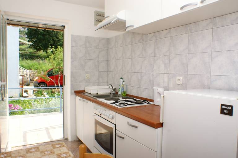 Two bedroom apartment with terrace and sea view Viganj, Pelješac (A-260-a) — photo 3