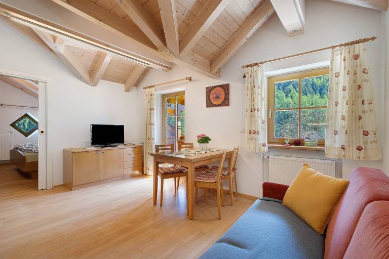 Apartment with terrace | Garden view — photo 2