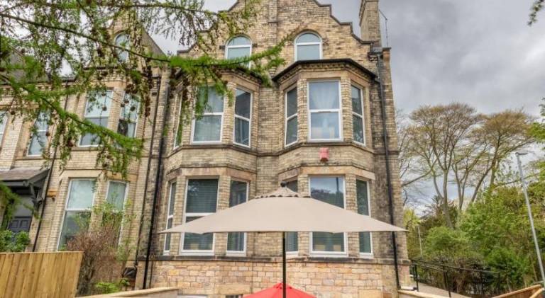 Harewood Lodge Darlington Luxury Apartments — photo 5