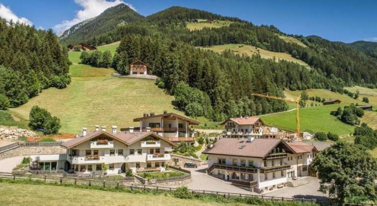 XL Appartements Steinhaus in Valle Aurina