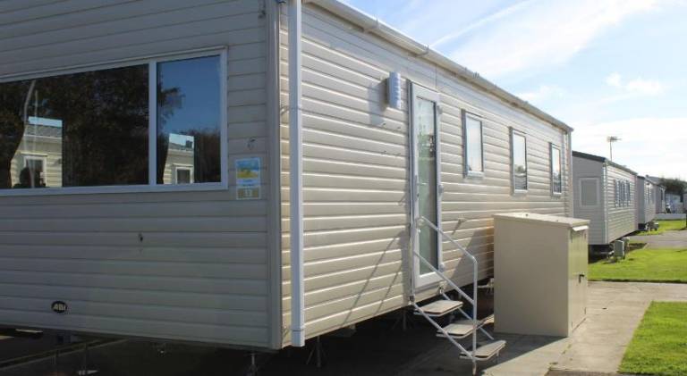 House with pool in Mablethorpe