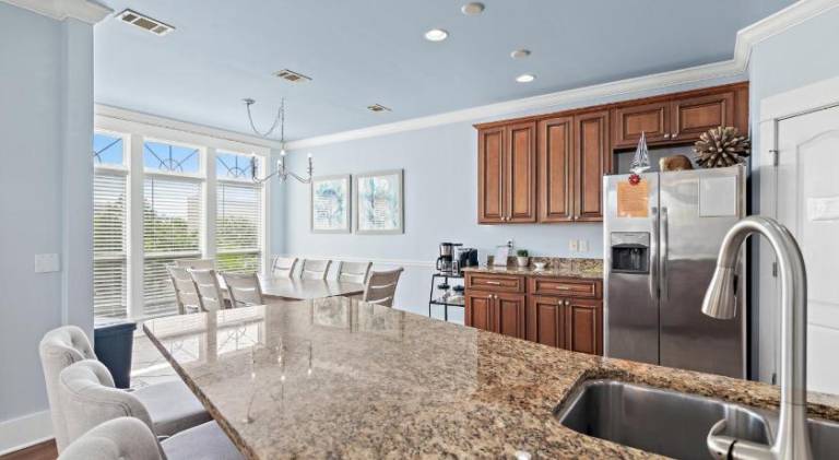 5BR One Block to Beach- Hot Tub- Pool- Golf Cart- Pets — photo 3