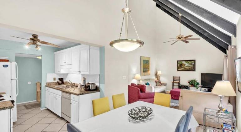 House with pool | Pet-friendly — photo 4
