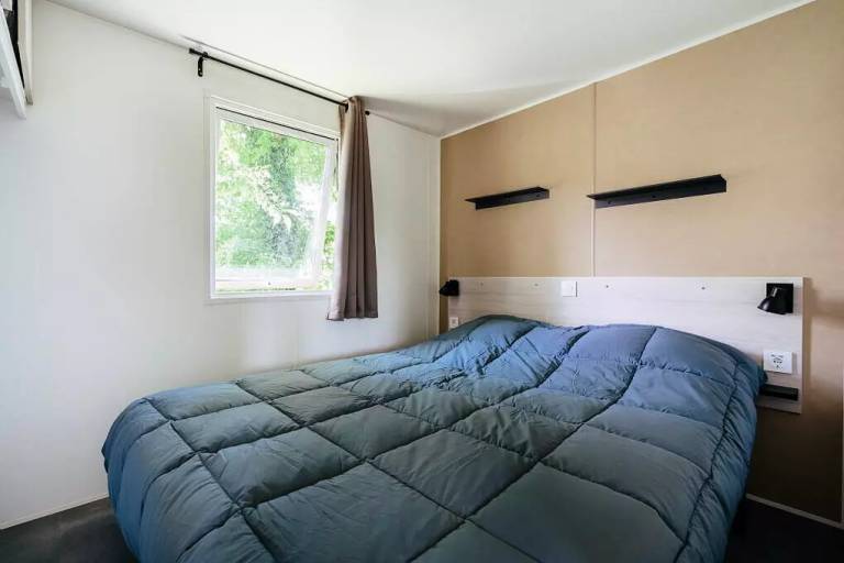 Mobile home with pool, BBQ & garden | Dogs allowed — photo 4