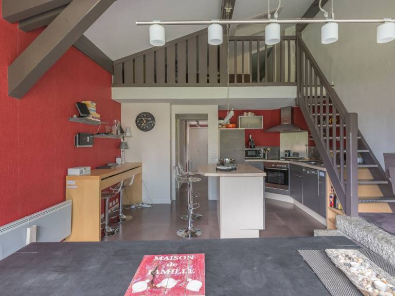 Rental apartment with 3 rooms for 6 persons — photo 2