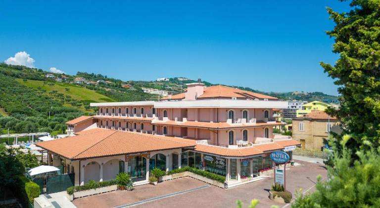Hotel Villa Elena — photo 4