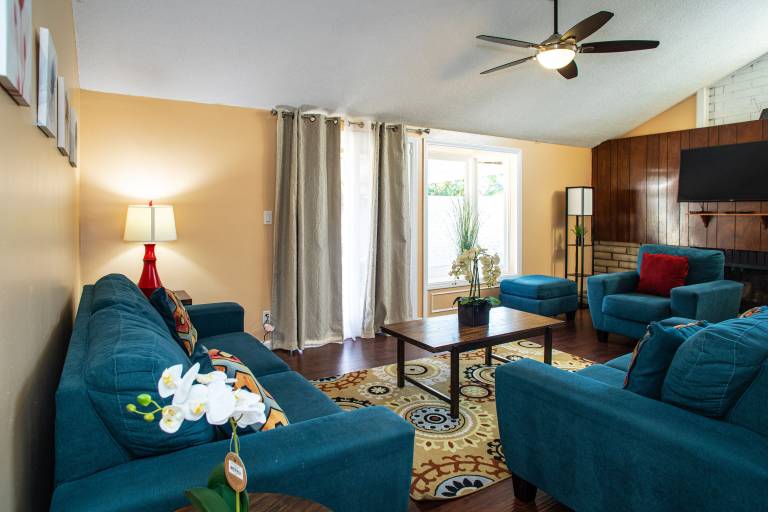 House Southwest Anaheim