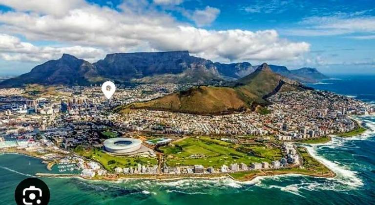 220 Loop St. Cape Town CBD in Cape Town