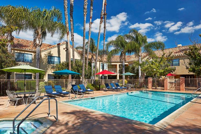 Hilton Garden Inn Valencia at Six Flags — photo 2