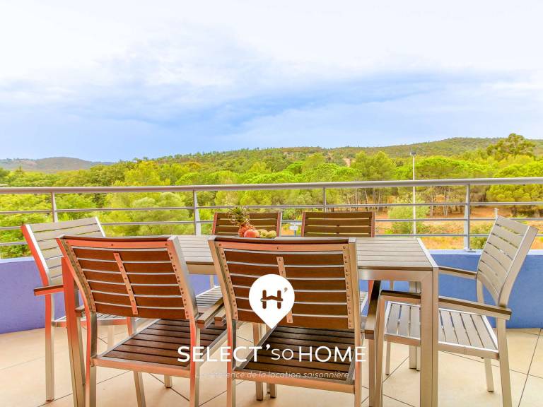 Beautiful rental apartment with pool | Pet-friendly in Bormes-Les-Mimosas