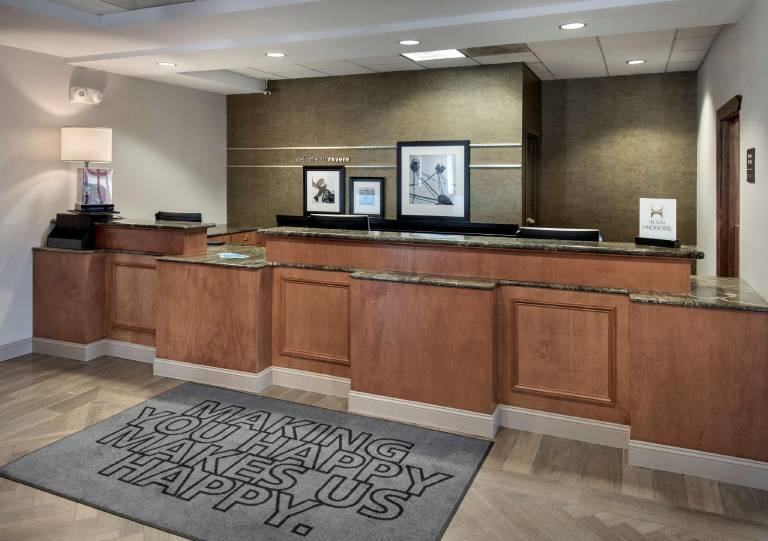 Hampton Inn Boston-Logan Airport — photo 5