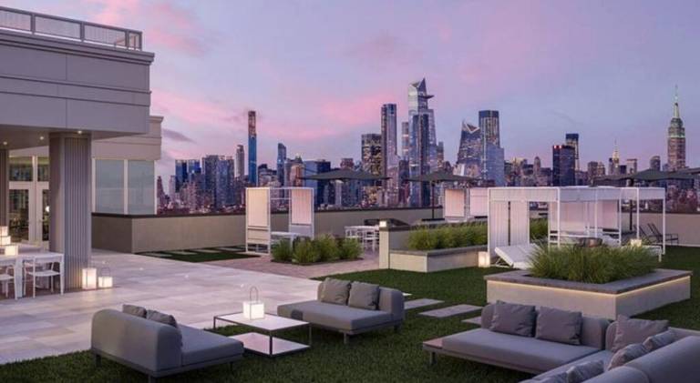 Empire State View - Luxury Apt - Shuttle to NYC — photo 4
