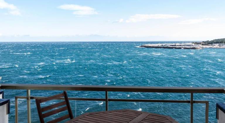 Rental apartment with pool | Beach nearby | Pet-friendly in L'Escala