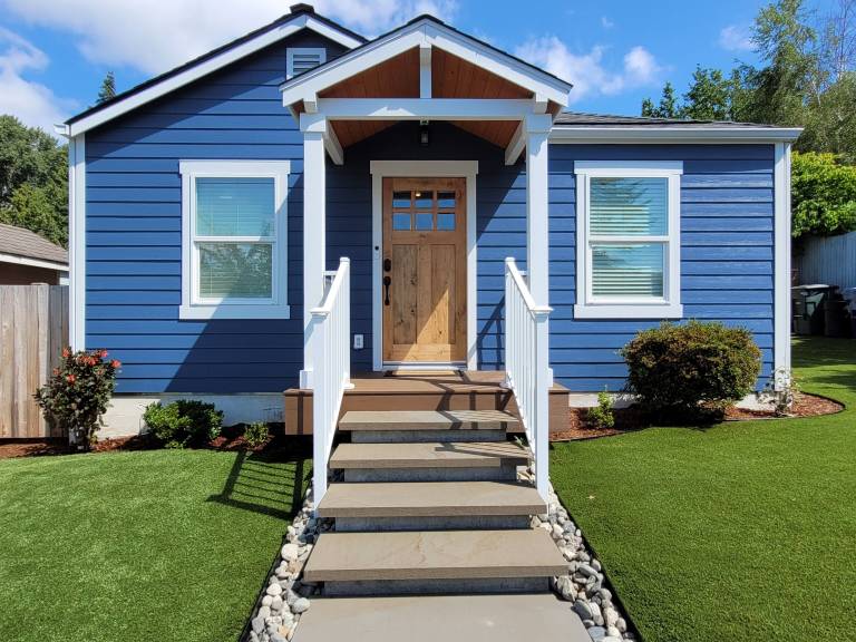 House Larimers Corner