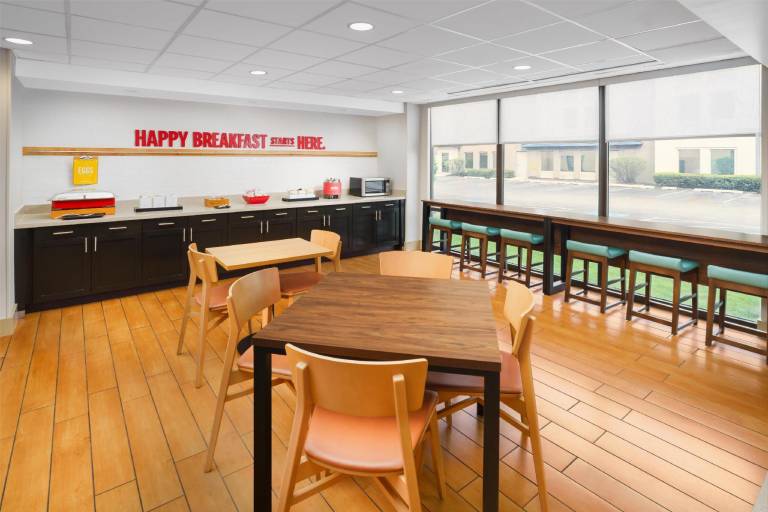 Hampton Inn Chicago-Midway Airport (Bedford Park) — photo 3
